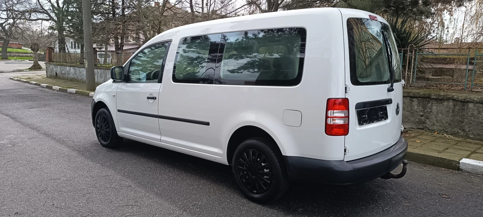 VW Caddy Maxi Life  - изображение 5