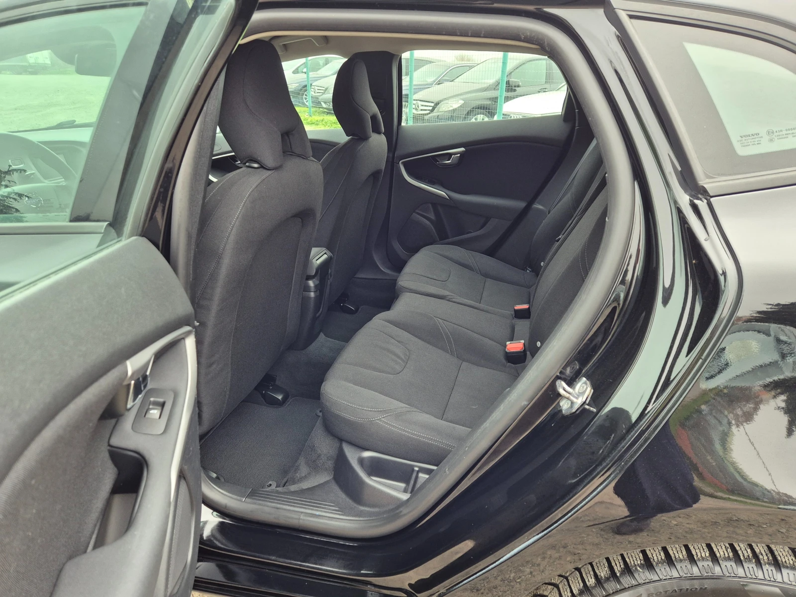 Volvo V40 2.0d D2 | Mobile.bg � ����������� 12