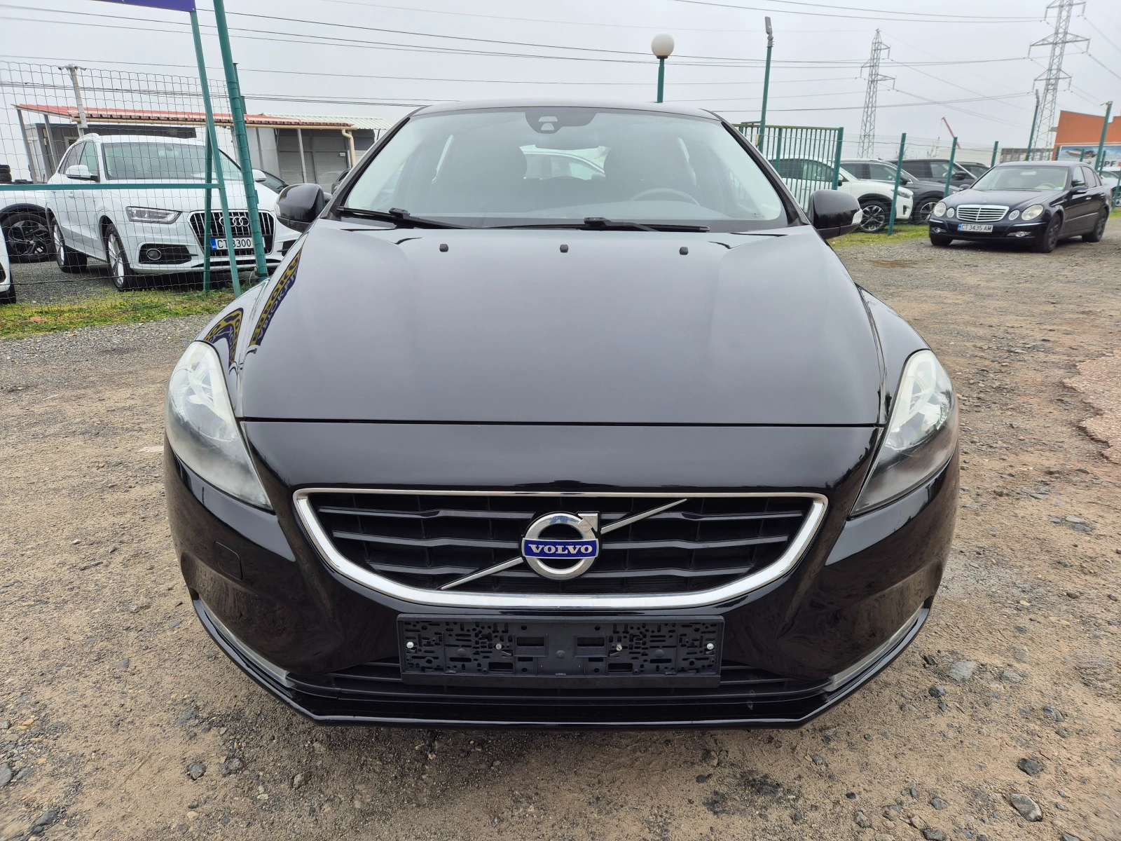 Volvo V40 2.0d D2 - изображение 8