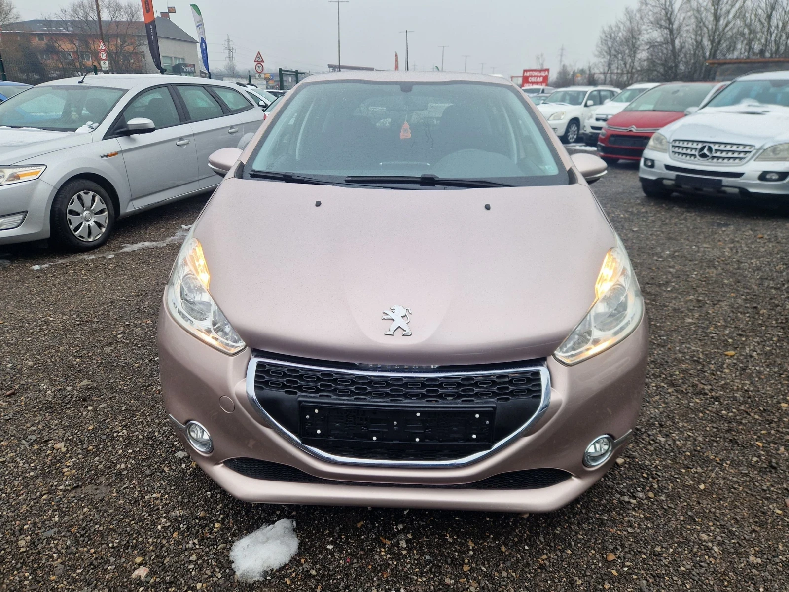 Peugeot 208 1.4HDI 68HP. ITALIA - изображение 2