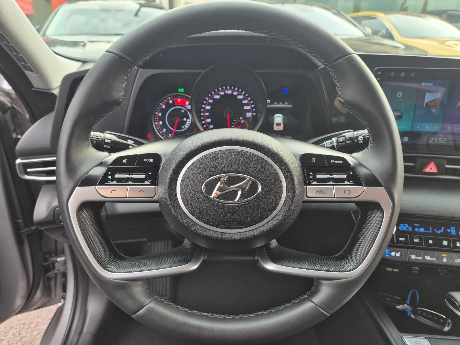 Hyundai Elantra 1.6cm3 LPG - Наличен в БГ - изображение 10