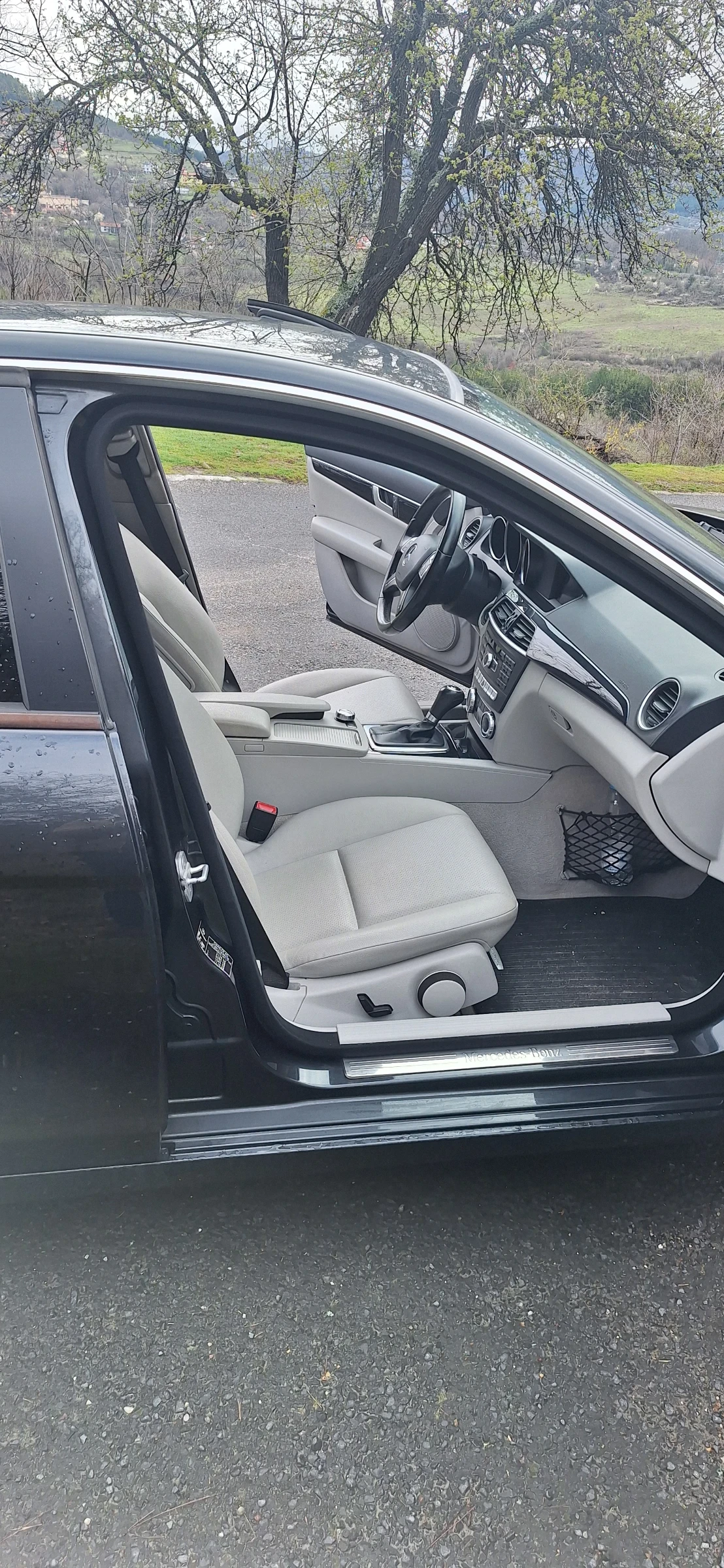 Mercedes-Benz C 220 2.2 cdi face lift, снимка 13 - Автомобили и джипове - 54076702