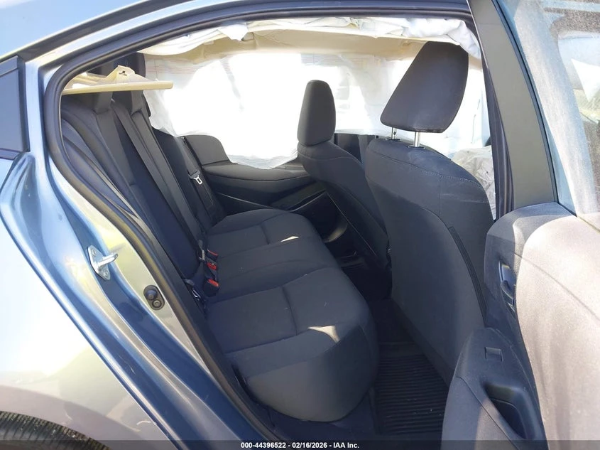 Toyota Corolla 2.0l Le, снимка 8 - Автомобили и джипове - 54102804