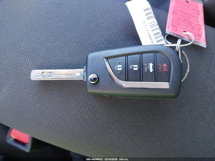 Toyota Corolla 2.0l Le, снимка 11 - Автомобили и джипове - 54102804