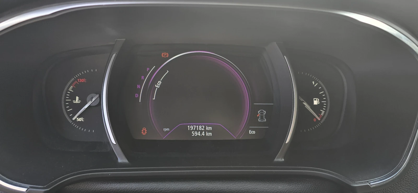 Renault Megane, снимка 4 - Автомобили и джипове - 54242226