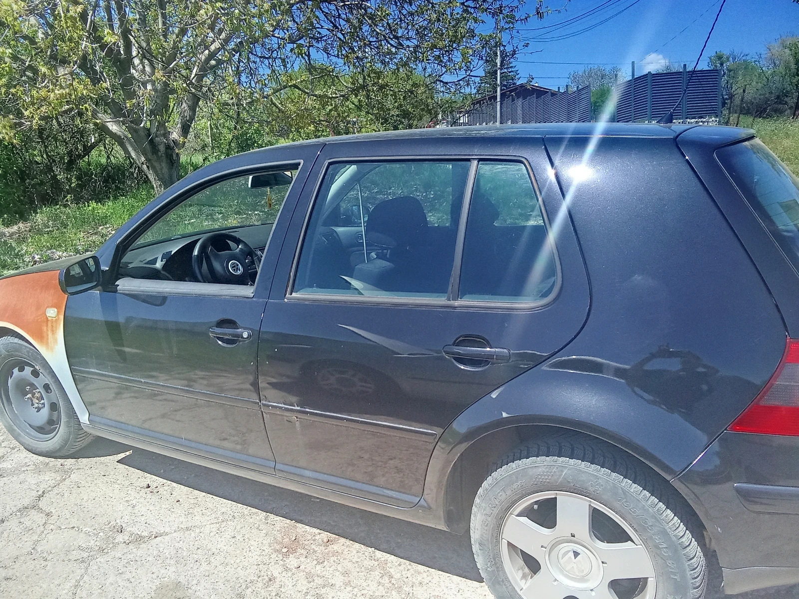 VW Golf 4, снимка 10 - Автомобили и джипове - 54334707