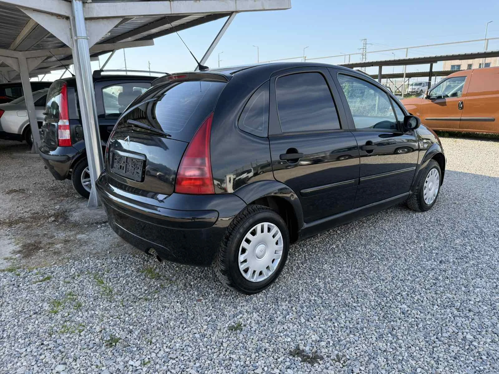Citroen C3 1.4HDI 68кс, снимка 6 - Автомобили и джипове - 54421540