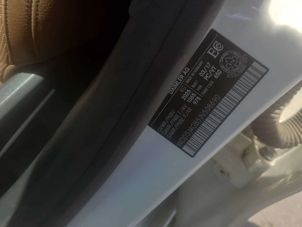 Mercedes-Benz CLA 250 ПОДГРЕВИ * KEYLESS * CARFAX, снимка 14 - Автомобили и джипове - 54479904
