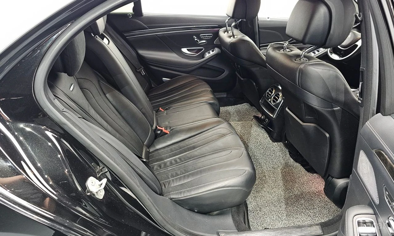 Mercedes-Benz S 63 AMG 4MATIC* BURMESTER* ДИСТРОНИК* ОБДУХВАНЕ* МАСАЖ* , снимка 15 - Автомобили и джипове - 54732846