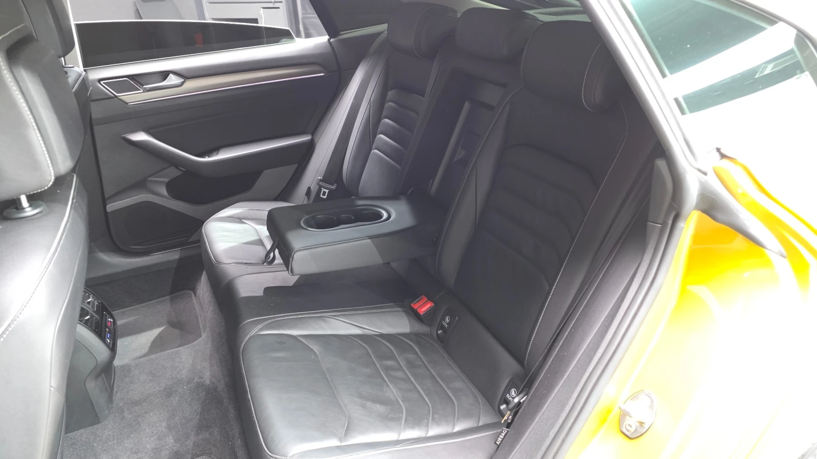 VW Arteon Prestige* ОБДУХВАНЕ* ПОДГРЕВ* ХЕДЪП* ДИСТРОНИК, снимка 8 - Автомобили и джипове - 54805220