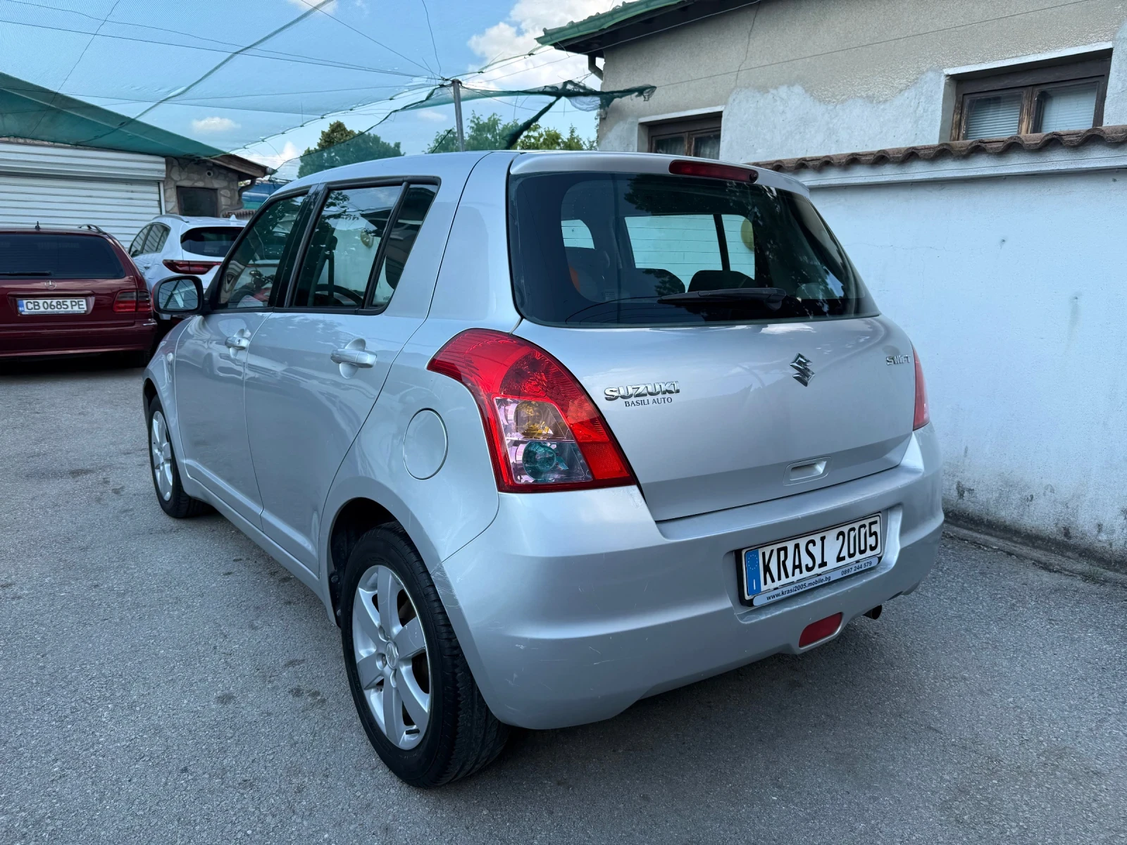 Suzuki Swift 1.3I , снимка 4 - Автомобили и джипове - 55064359