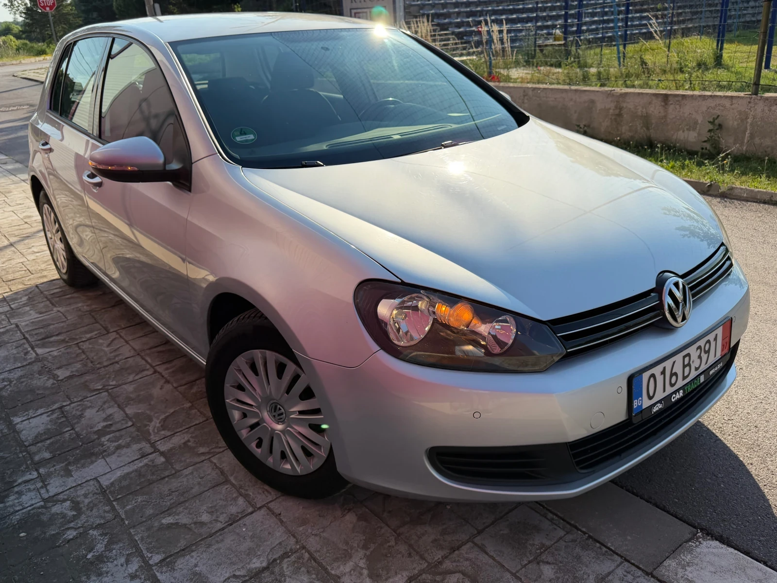 VW Golf 1.4TSI/122hp/Клима/Парктроник/Много запазен, снимка 5 - Автомобили и джипове - 55071845