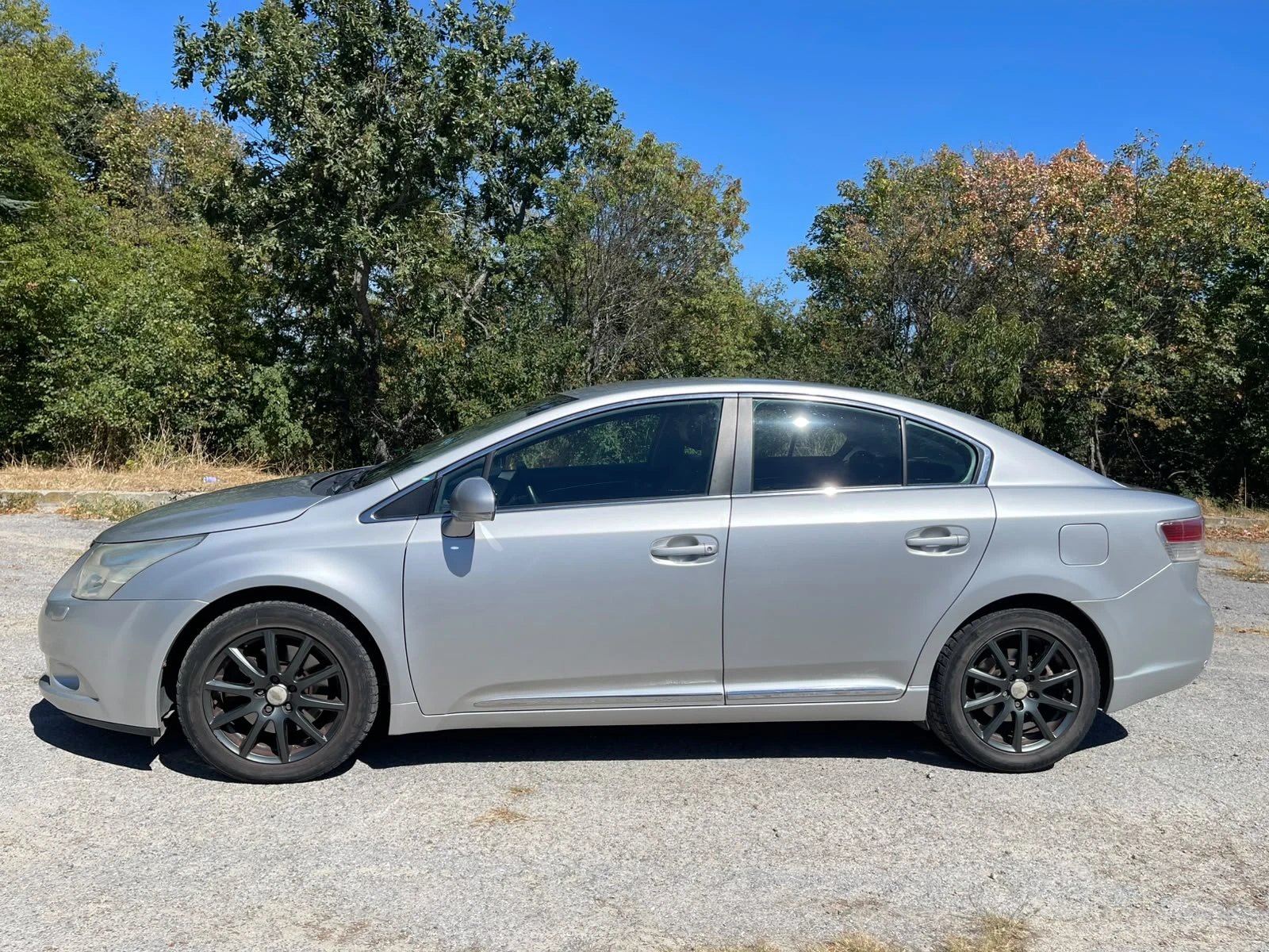 Toyota Avensis, снимка 5 - Автомобили и джипове - 55960683