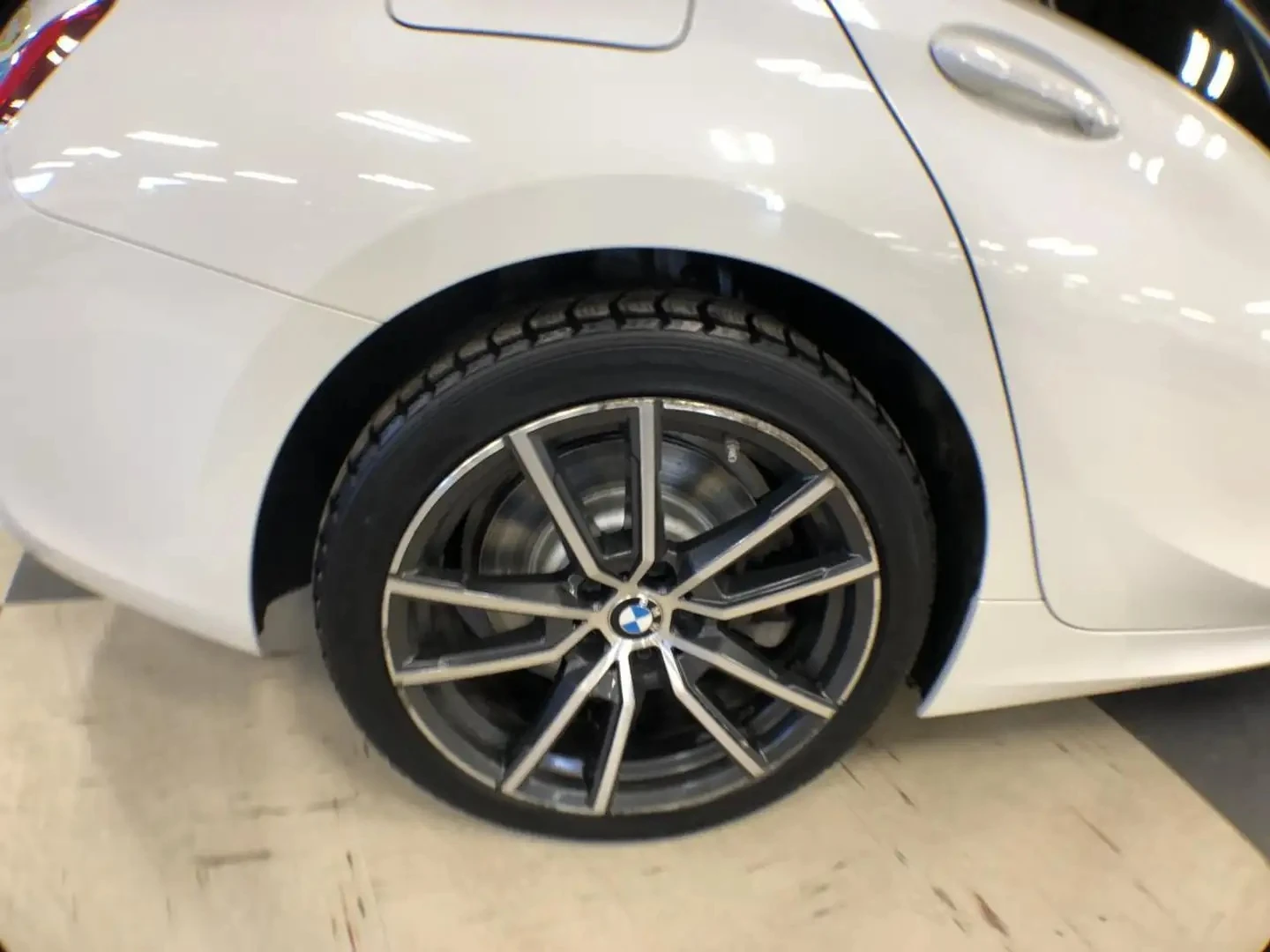 BMW 330 Sport Package * 360 * АвтоКредит * (ЦЕНА ДО БГ) * , снимка 9 - Автомобили и джипове - 56013814