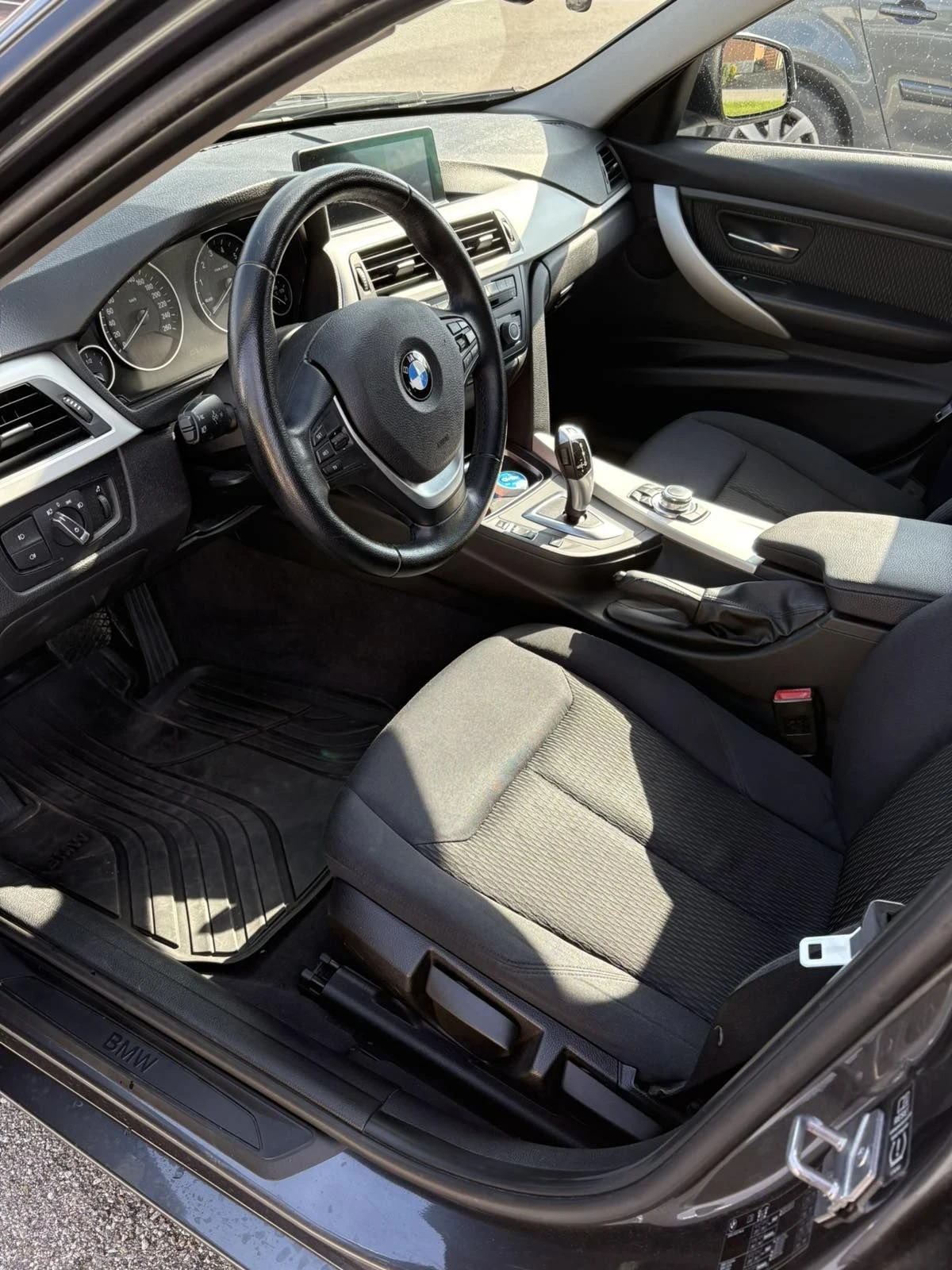 BMW 320, снимка 14 - Автомобили и джипове - 56183297