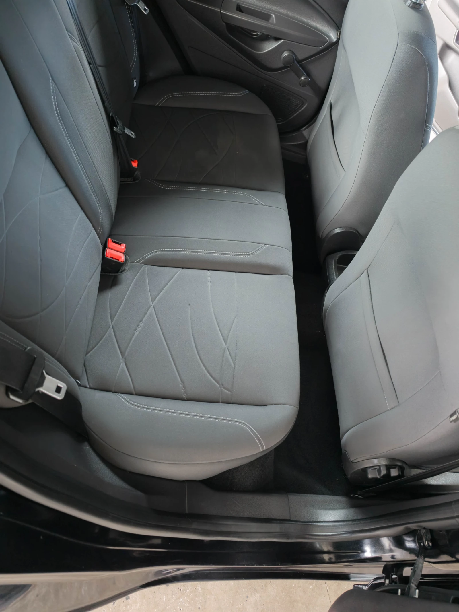 Ford Fiesta 1.25* бензин* фейслифт, снимка 11 - Автомобили и джипове - 56194314
