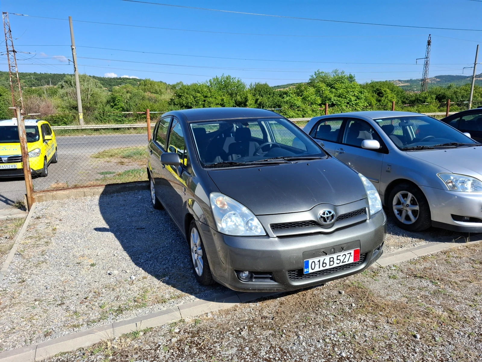 Toyota Corolla verso, снимка 3 - Автомобили и джипове - 56211425