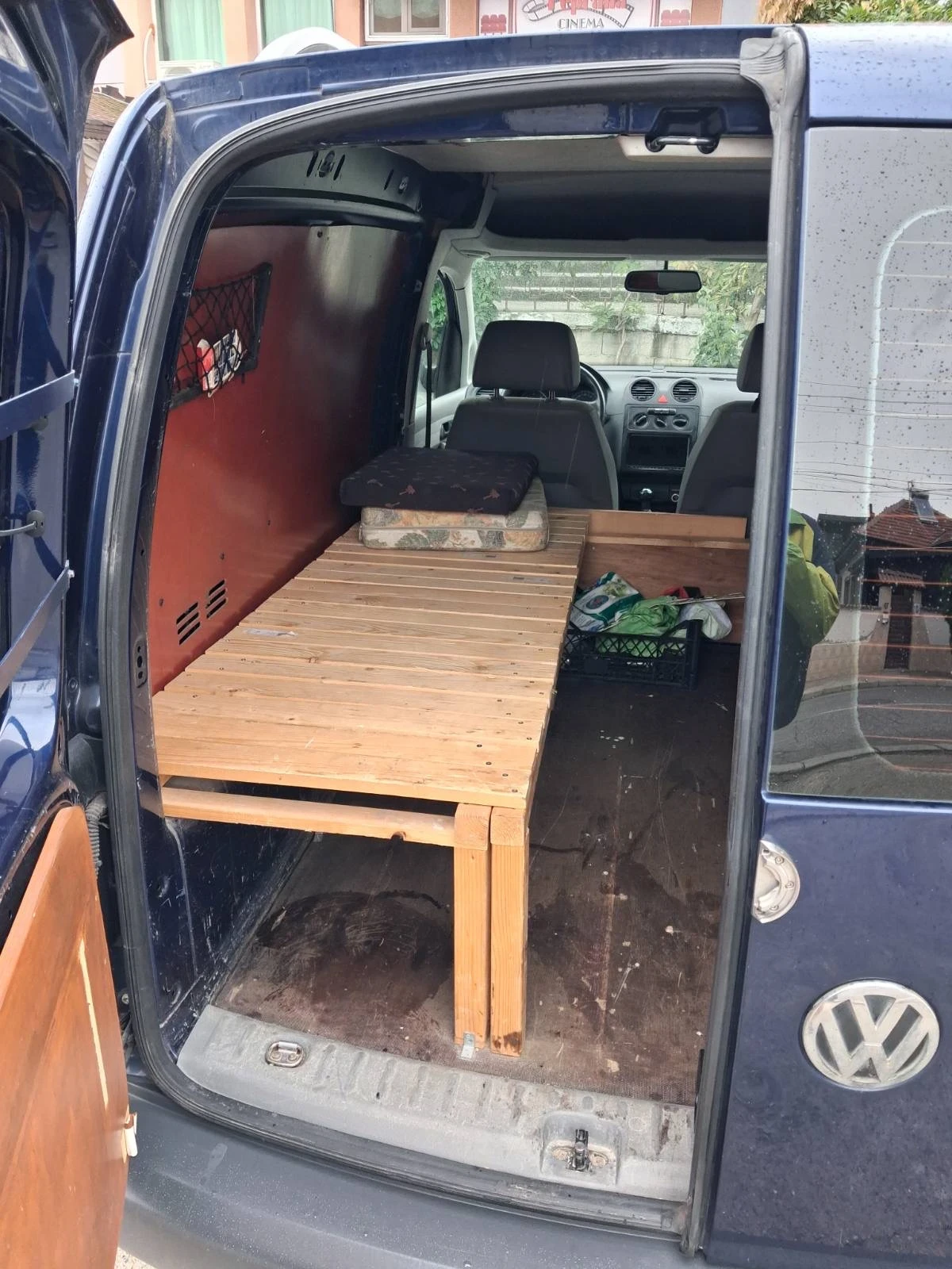 VW Caddy, снимка 10 - Автомобили и джипове - 56271545