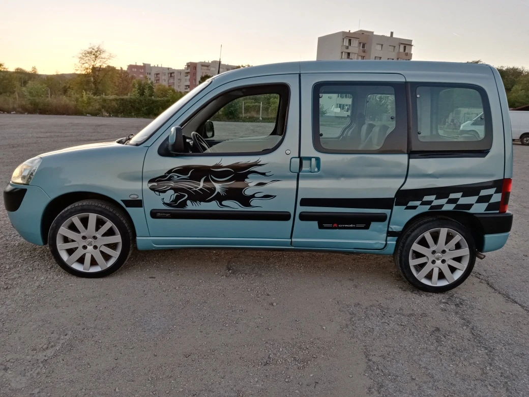 Citroen Berlingo 1.6i ПЪТНИК КЛИМА, снимка 5 - Автомобили и джипове - 56360347