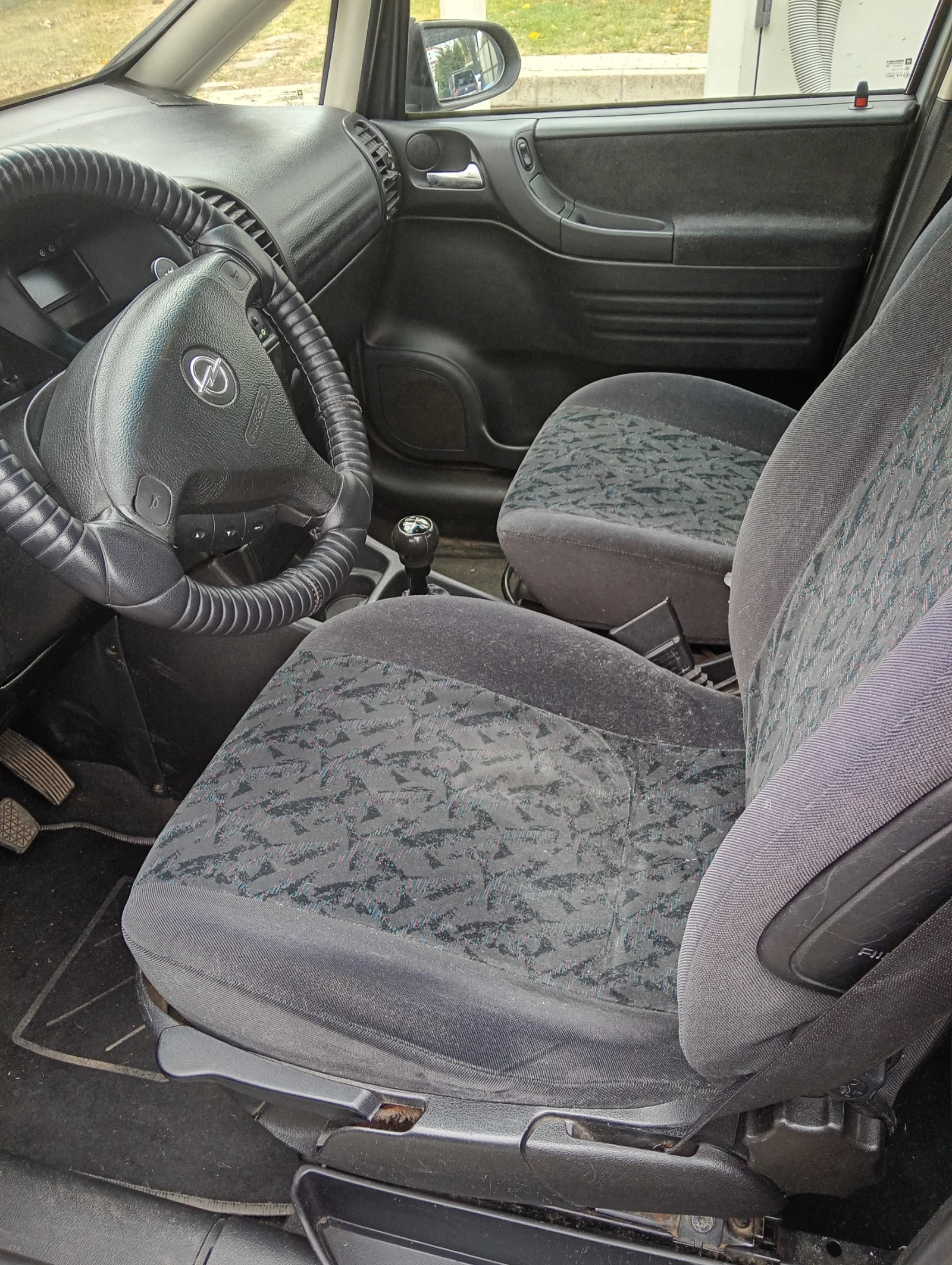 Opel Zafira Елеганс, снимка 10 - Автомобили и джипове - 56479130