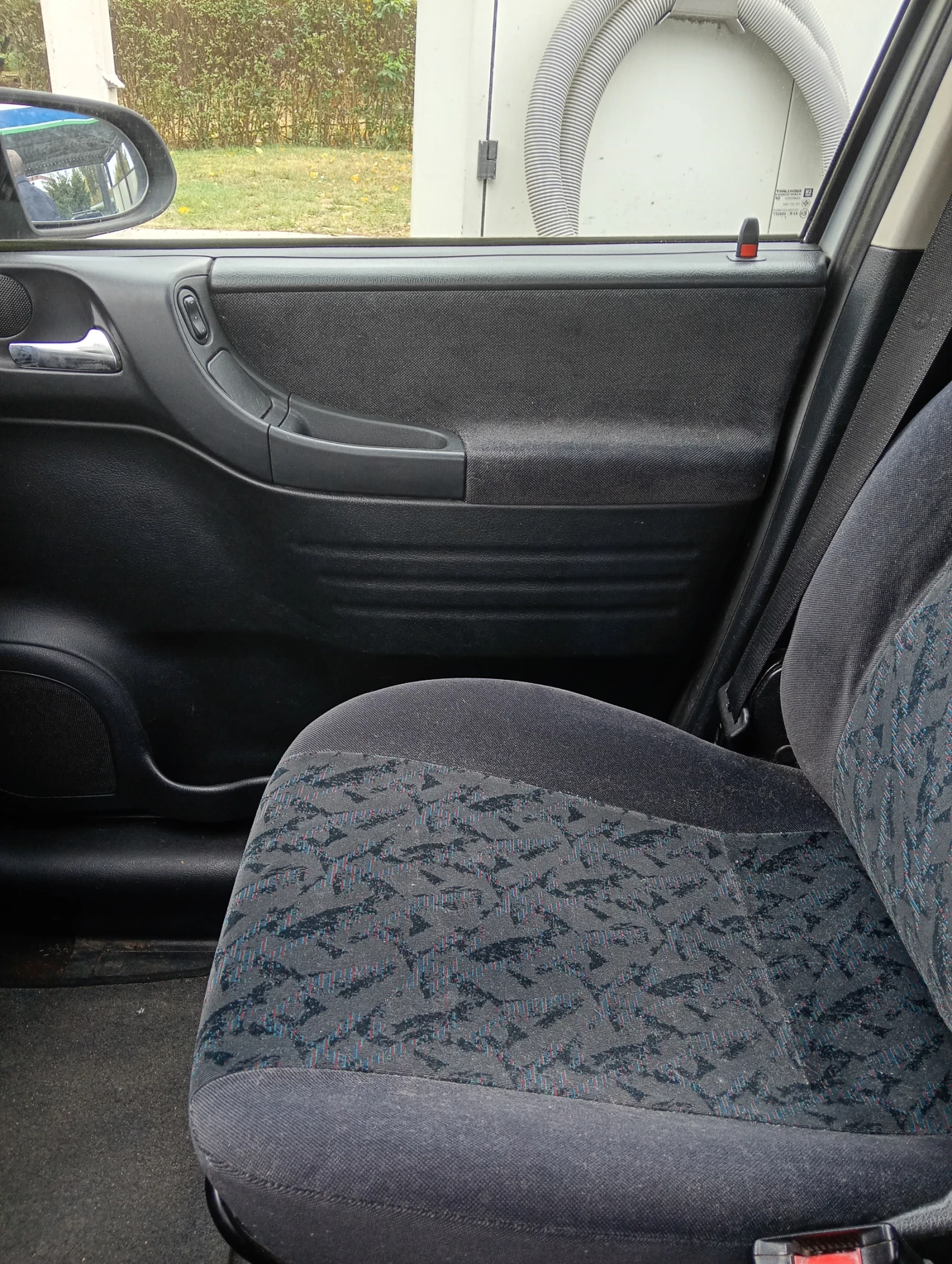 Opel Zafira Елеганс, снимка 11 - Автомобили и джипове - 56479130