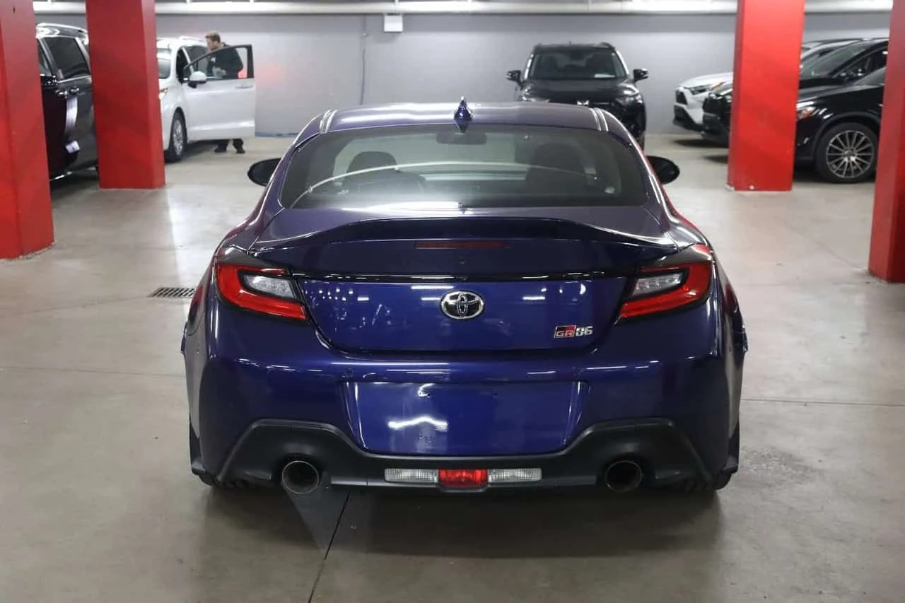 Toyota GR86 Premium  CARFAX | Mobile.bg � ����������� 4