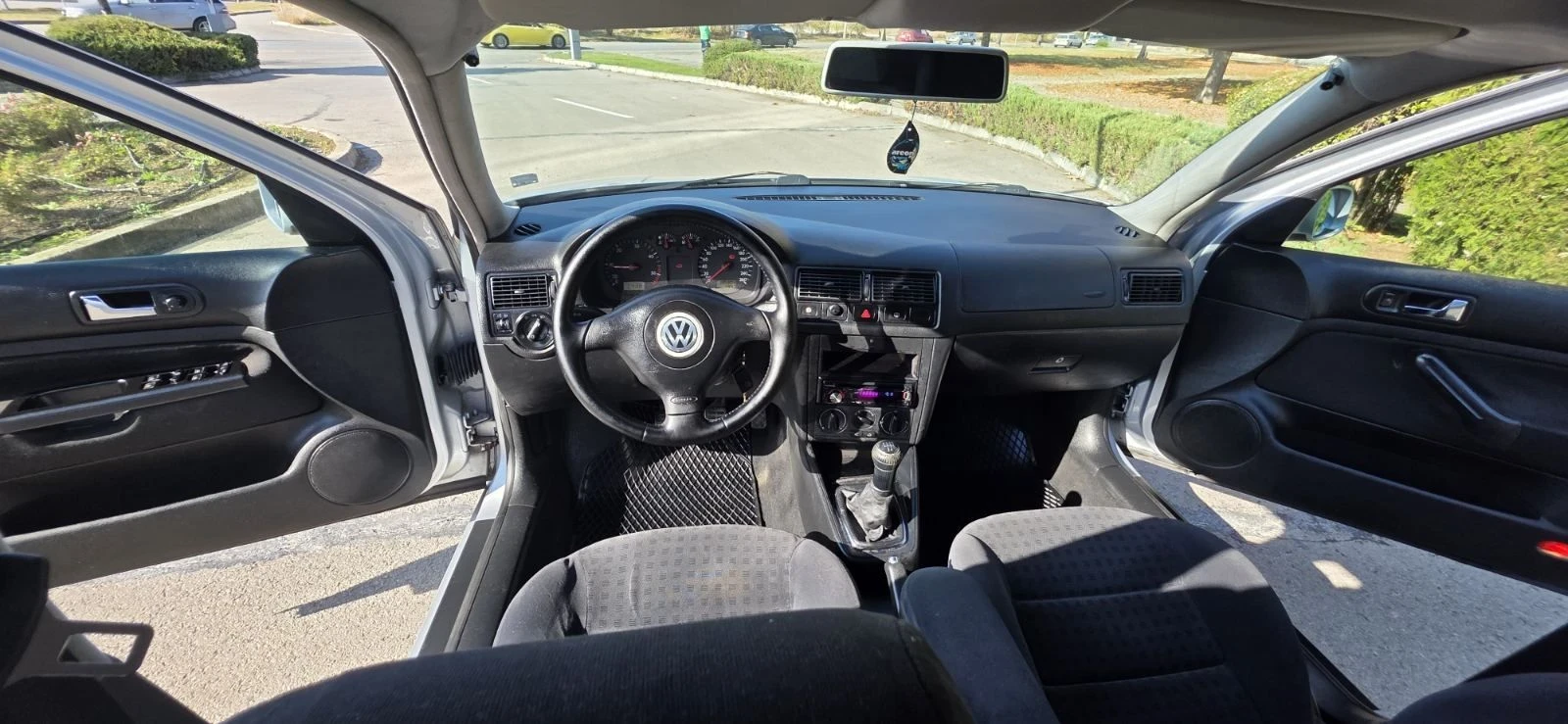 VW Golf Golf 4 2001г 1.9tdi 101k.c, снимка 9 - Автомобили и джипове - 56645344
