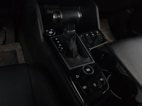Kia Sportage 2.0 Automatic, снимка 9