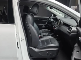 Kia Sorento 2.2 CRDI 4WD - САМО 30% АВАНС, снимка 11
