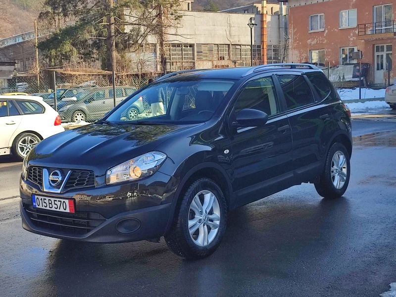 Nissan Qashqai 2.0i 6+ 1м. ШВЕЙЦАРИЯ , снимка 1 - Автомобили и джипове - 48615615