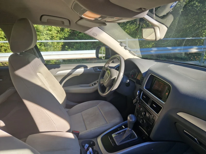 Audi Q5, снимка 7 - Автомобили и джипове - 52613828