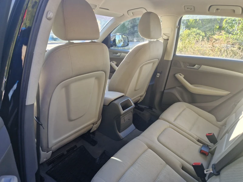 Audi Q5, снимка 6 - Автомобили и джипове - 52613828