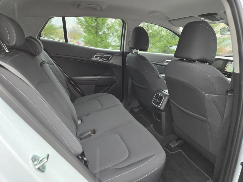 Kia Sportage 1.6CRDI-136кс= 6ск= MHEV= BUSSINES= N1-5МЕСТА!= ДД, снимка 14 - Автомобили и джипове - 52561943