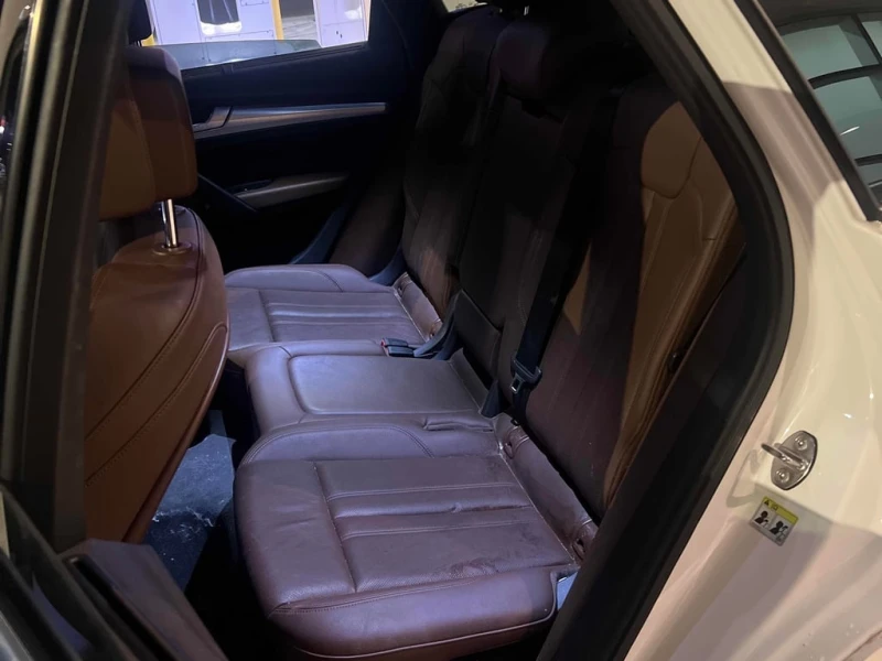 Audi Q5 * Technik * CARFAX * БЕЗ ПЪРВОНАЧАЛНА ВНОСКА, снимка 11 - Автомобили и джипове - 52911724