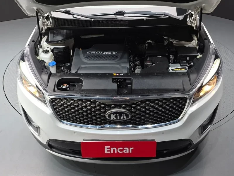 Kia Sorento 2.2 CRDI 4WD - САМО 30% АВАНС, снимка 6 - Автомобили и джипове - 55899863