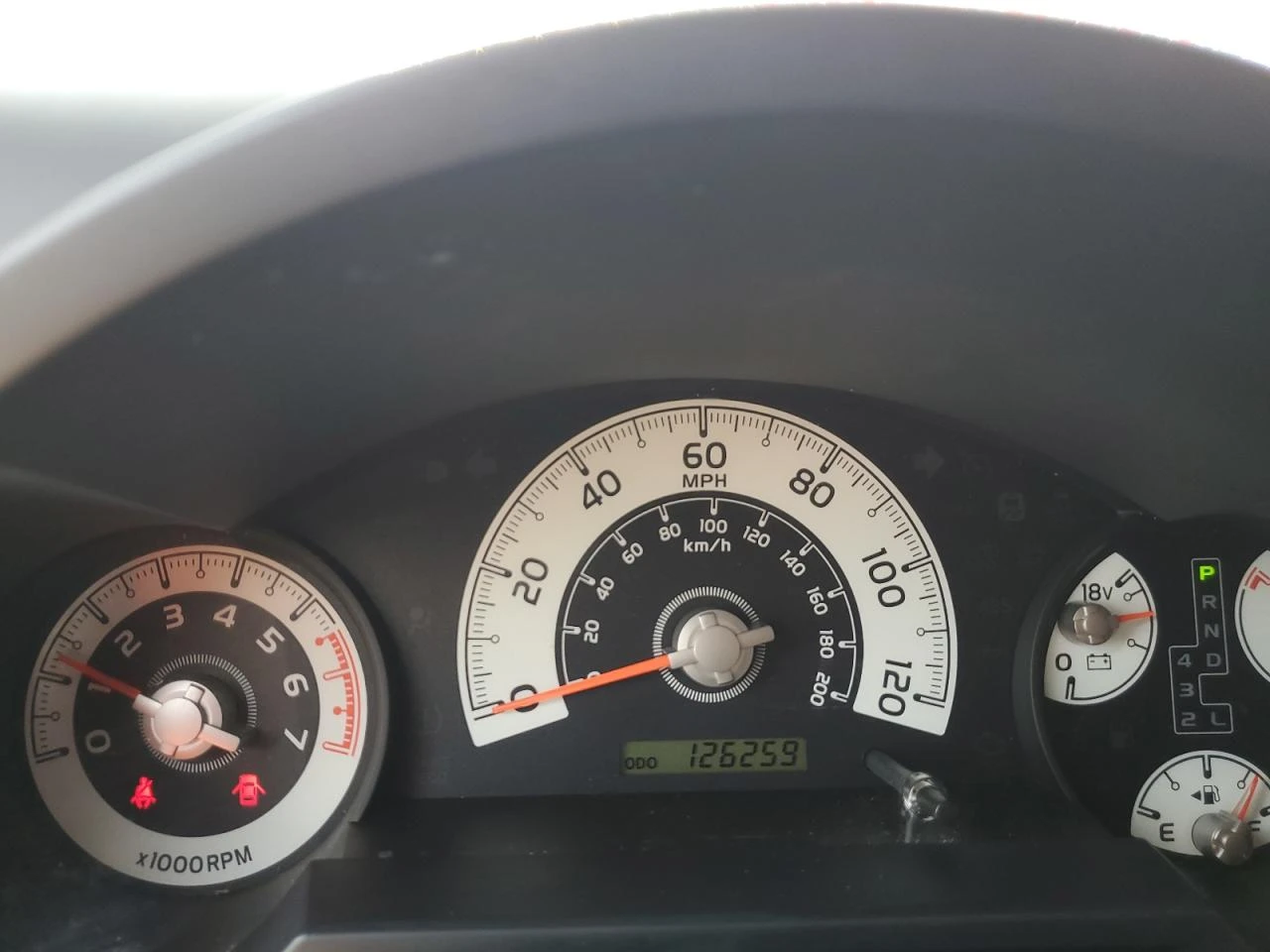 Toyota Fj cruiser 2012 TOYOTA FJ CRUISER - изображение 8