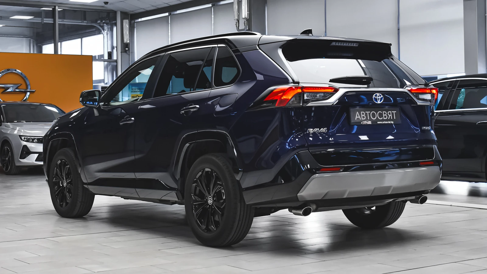 Toyota Rav4 2.5 Hybrid Style Automatic - изображение 7