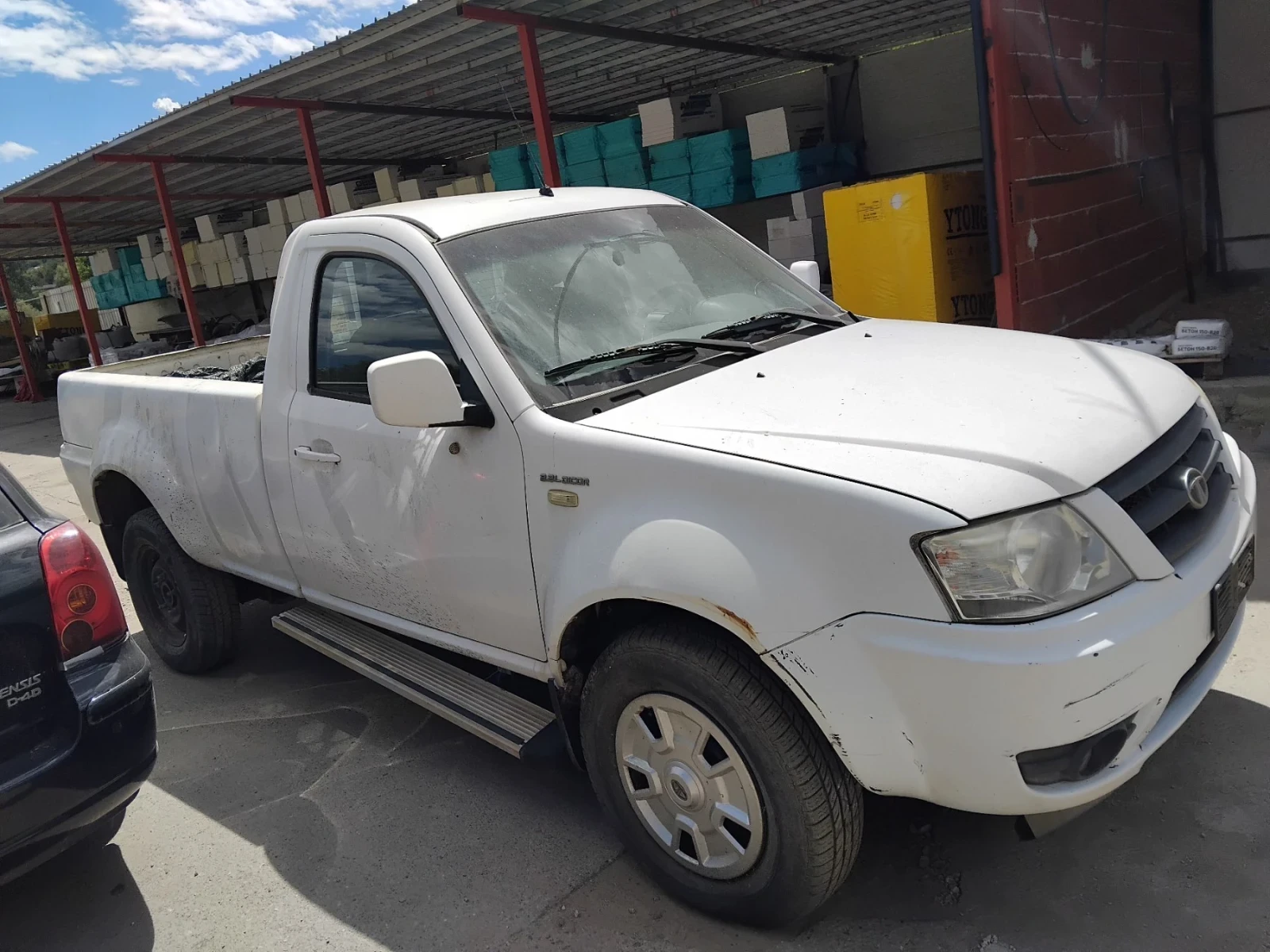 Tata Xenon  - изображение 4