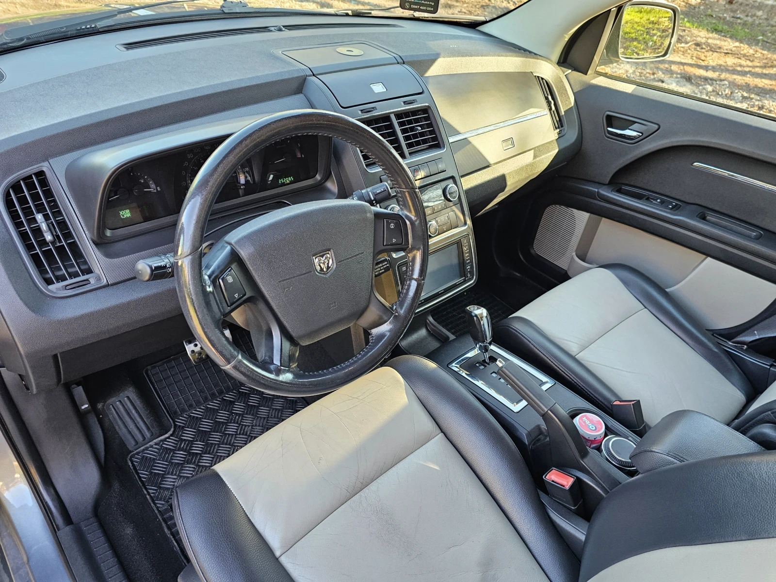 Dodge Journey, снимка 6 - Автомобили и джипове - 54321462