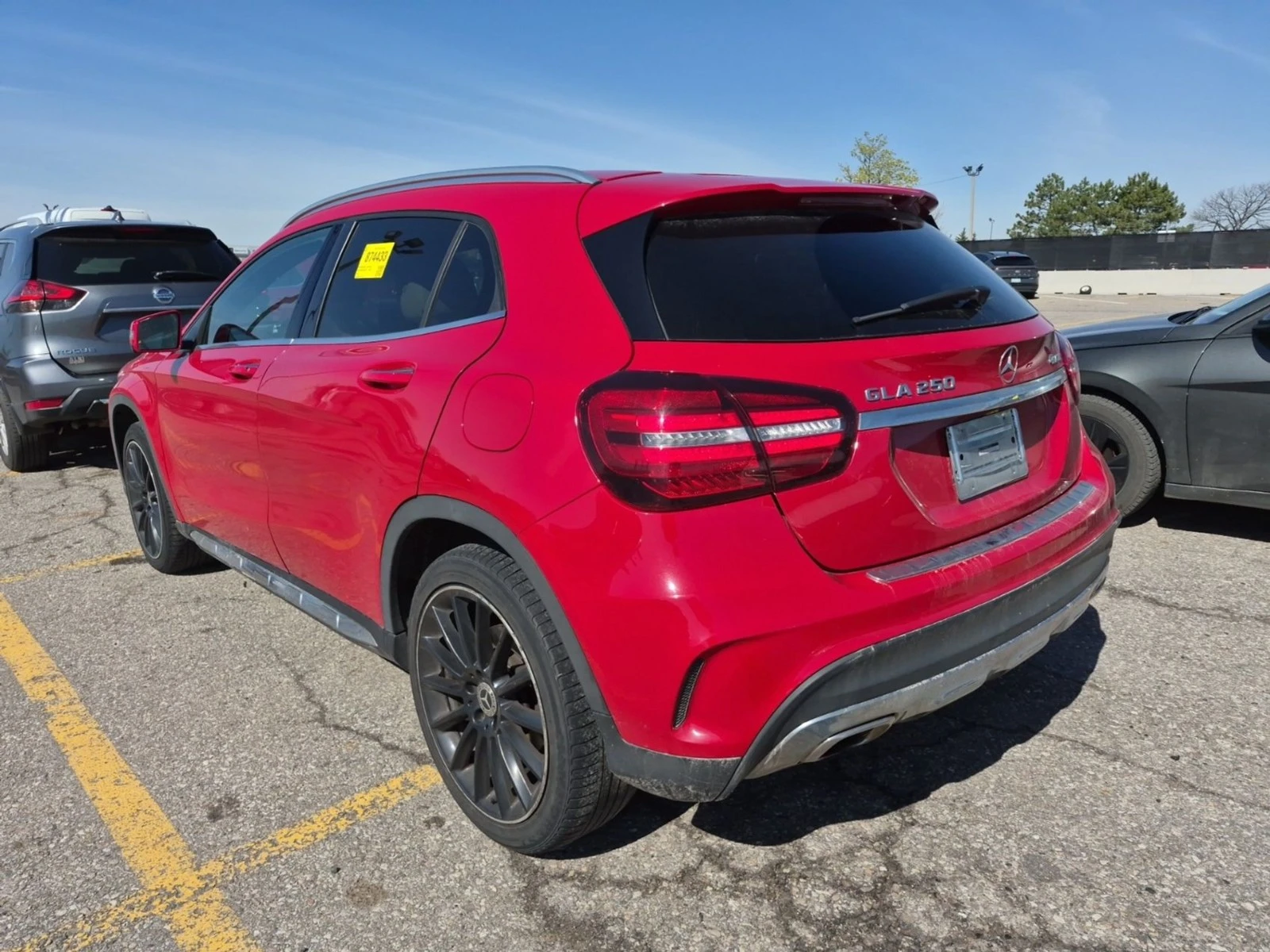 Mercedes-Benz GLA 250 4matic* AвтоКредит * (ЦЕНА ДО БГ), снимка 6 - Автомобили и джипове - 54542218