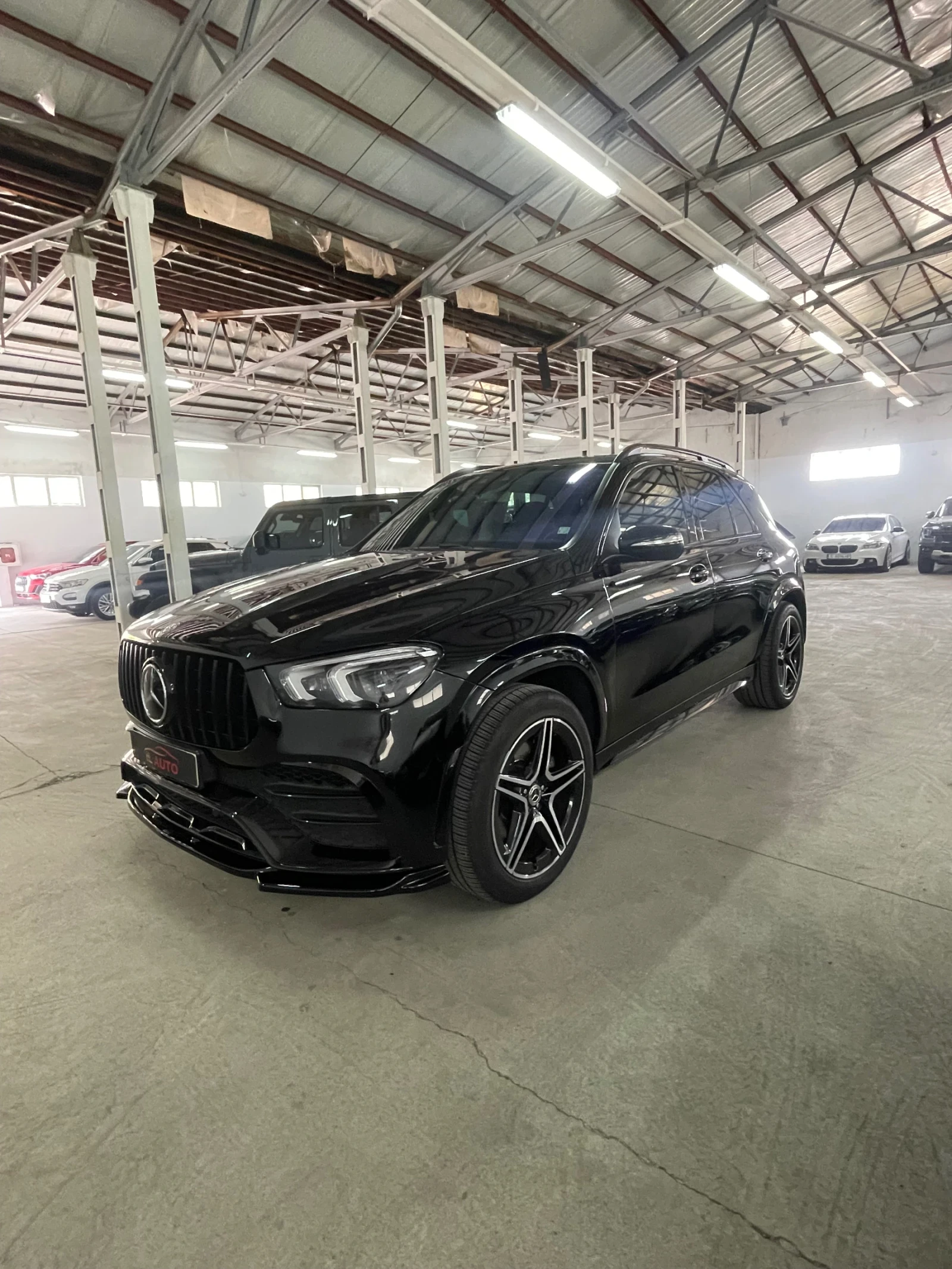 Mercedes-Benz GLE 400 D/AMG/Burm/Обдух/Подгр/камера/теглич/въздух/ЛЕД АД, снимка 3 - Автомобили и джипове - 54575289