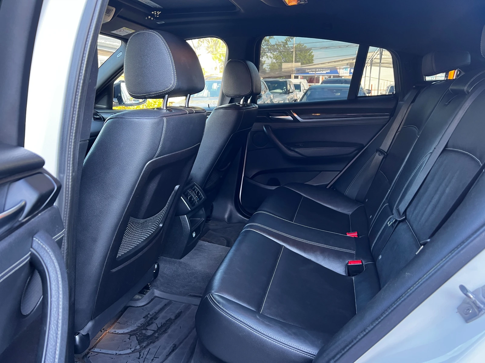 BMW X4 2.0d xDrive/M-пакет/AUT/NAVI/КАМЕРА, снимка 9 - Автомобили и джипове - 54782212