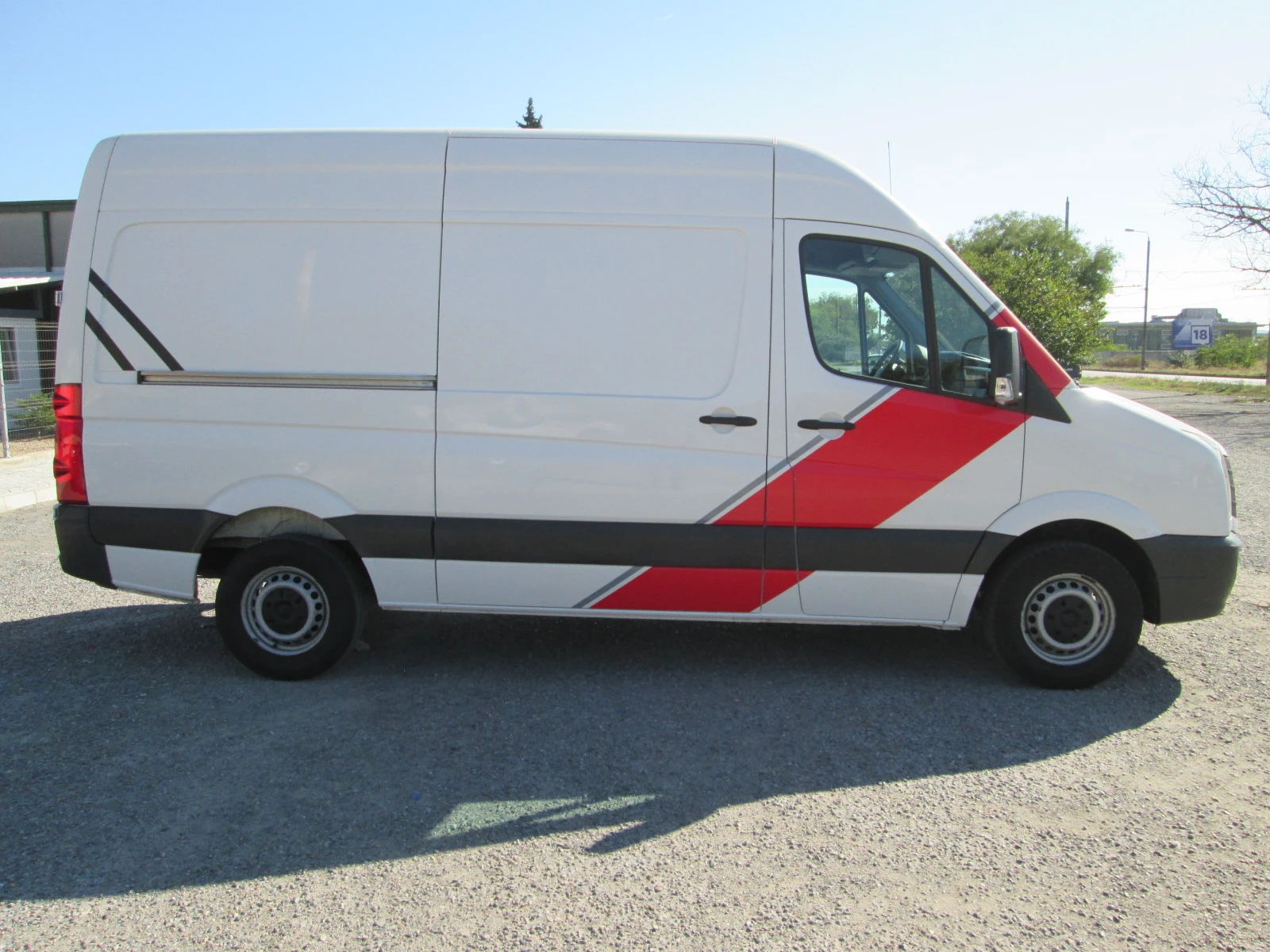 VW Crafter 2.0TDI navi  - изображение 4