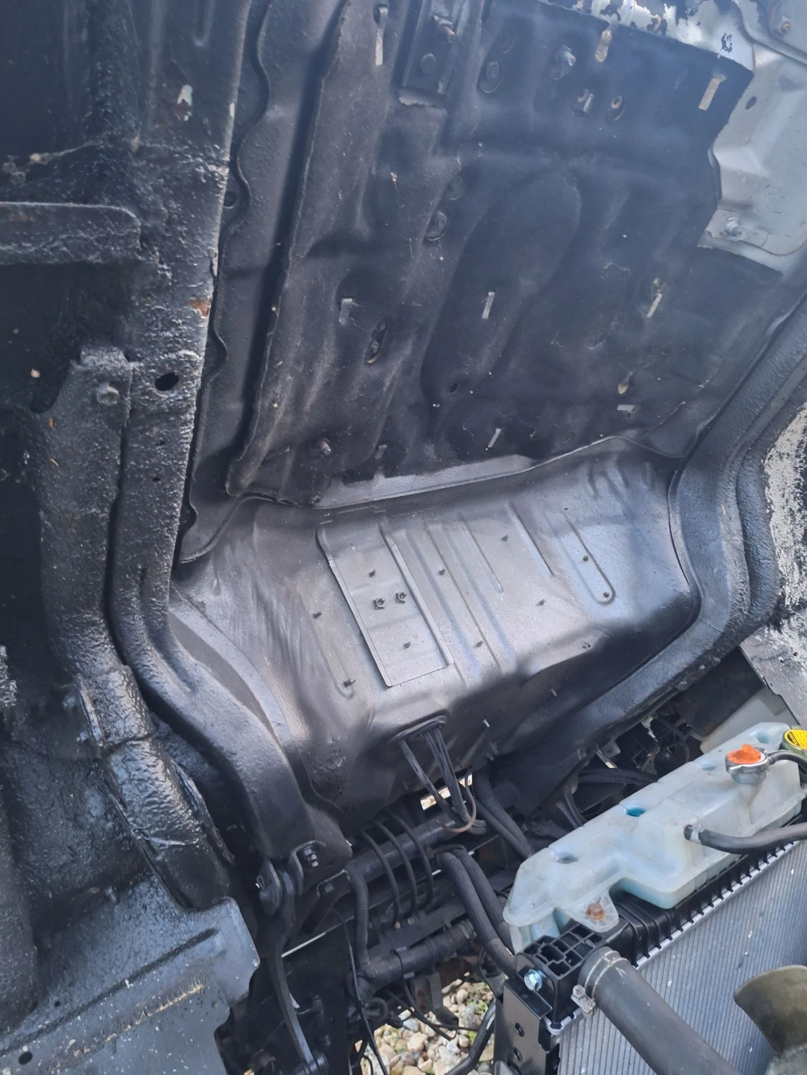 Nissan Capstar 35/130     ,  3.5  | Mobile.bg   15