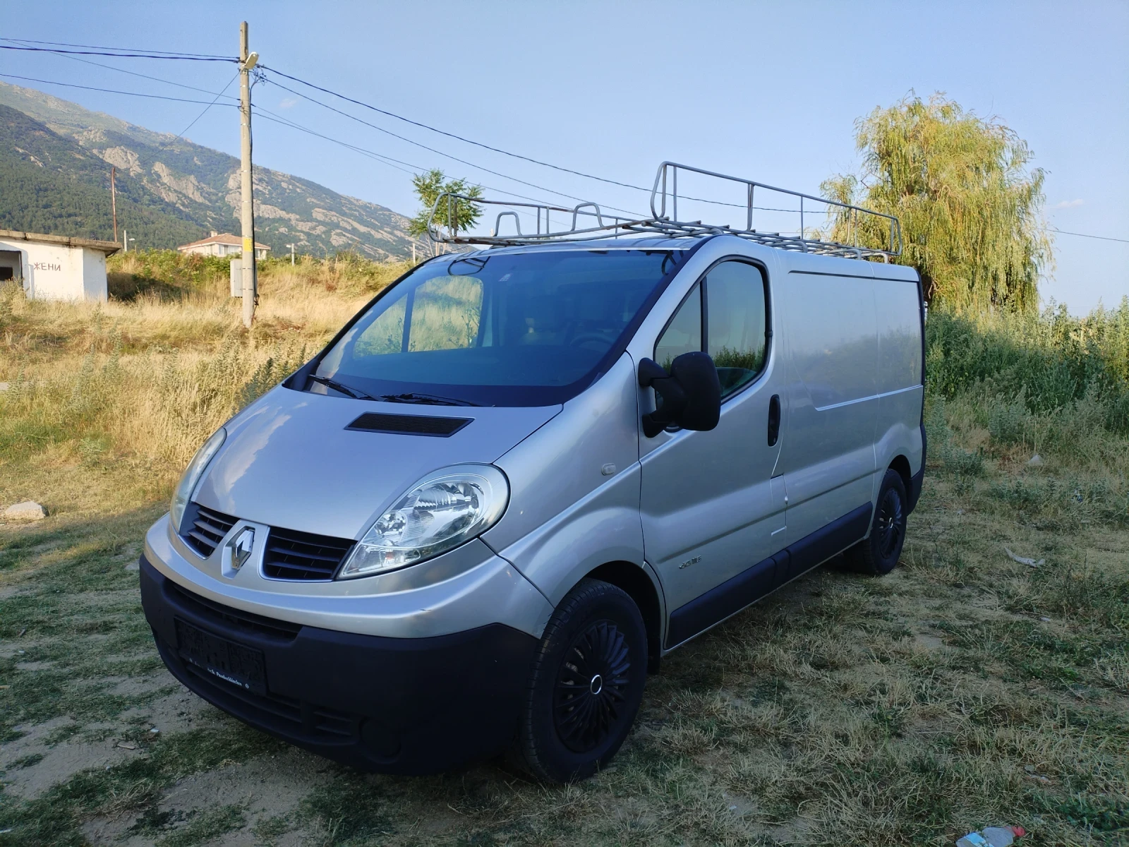 Renault Trafic 2.0 DCI 114HP 6ск Климатик Багажник Камера , снимка 2 - Бусове и автобуси - 55537979