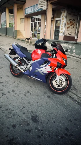 Honda Cbr 600 F4 35kw (A2 ) | Mobile.bg    2
