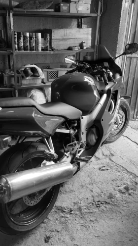 Honda Cbr 600 F4 35kw (A2 ) | Mobile.bg    3