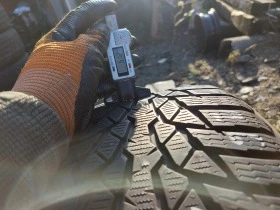 Гуми Зимни 225/50R16, снимка 4
