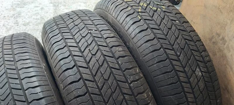 Гуми Всесезонни 215/70R16, снимка 3 - Гуми и джанти - 35148816