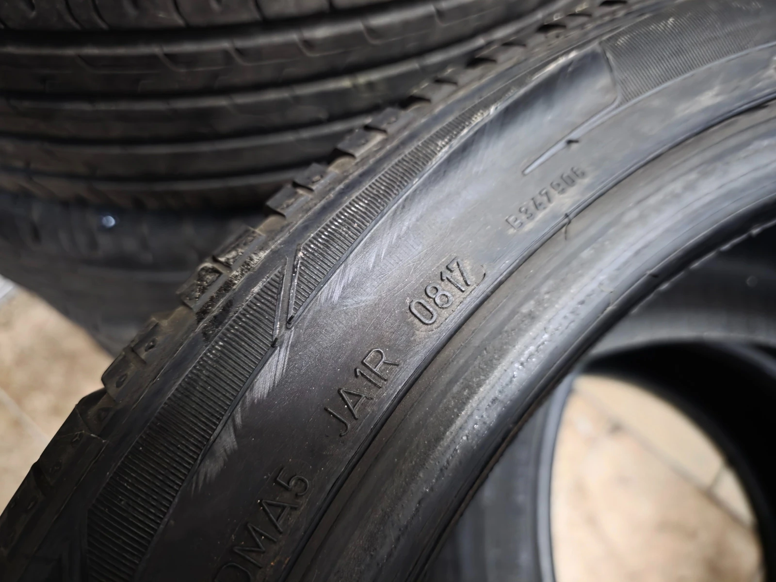 Гуми Зимни 265/40R20, снимка 11 - Гуми и джанти - 55492244